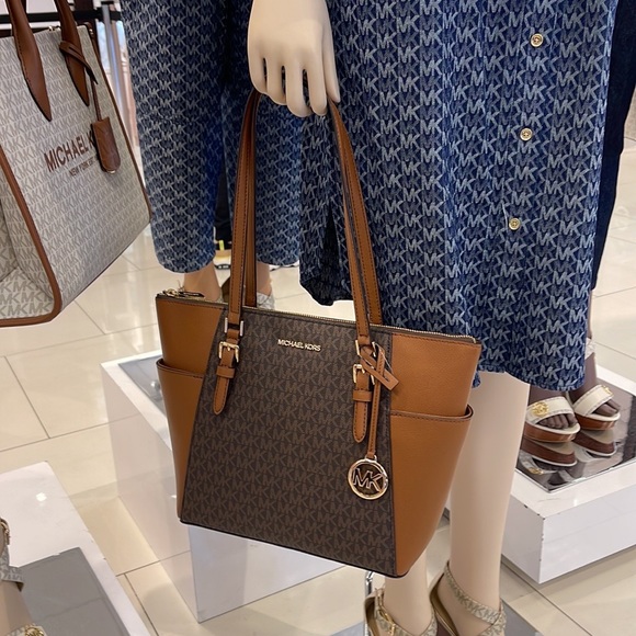 MICHAEL KORS CHARLOTTE LARGE TOP ZIP Tote bag   
Brown 
NWT - Picture 3 of 16